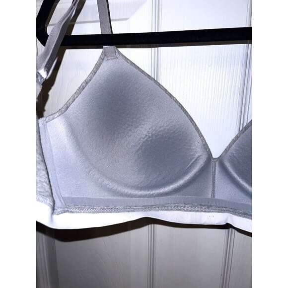 VICTORIAS'S SECRET Heather Gray T-Shirt Lightly Lined Wireless Bra Sz 32DDD - Picture 5 of 10